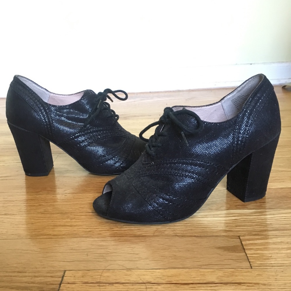 Seychelles Black Shimmer Peep Toe Booties